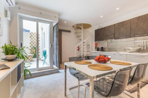 Sliema Luxurious One Bedroom Duplex Maisonette